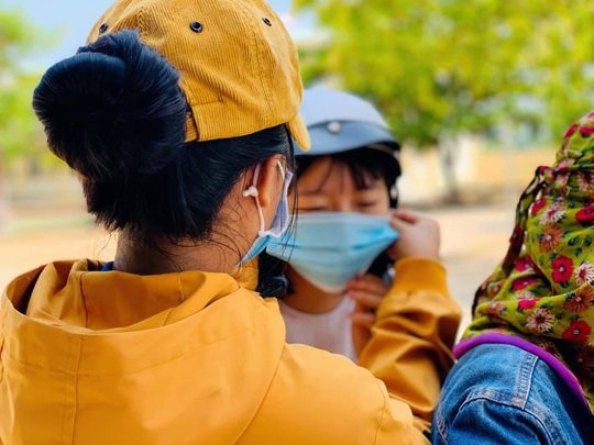 Thi tốt nghiệp THPT đợt 2: Phần thi tác phẩm Việt Bắc nằm ngoài dự đoán của  nhiều thí sinh Đà Nẵng - Ảnh 9.