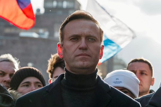 Điện Kremlin: Nga cũng muốn biết chuyện gì xảy ra với ông Alexei Navalny - Ảnh 1.
