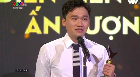 Diễn viên hài Xuân Nghị trải lòng khi đoạt giải VTV Awards 2020 - Ảnh 1.