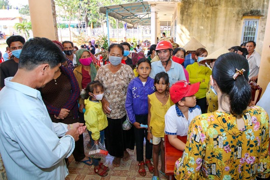 Khang Điền mang xuân yêu thương đến người dân xã An Khương, Bình Phước - Ảnh 2.