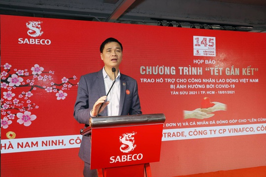 Sabeco trao 4,2 tỉ đồng hỗ trợ người lao động Việt Nam bị ảnh hưởng bởi Covid-19 - Ảnh 3.