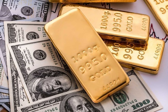 Nên giữ USD hay vàng trong năm 2021? - Ảnh 1.