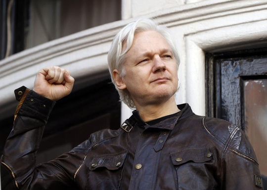 Bước ngoặt kịch tính: Ông chủ WikiLeaks thoát án dẫn độ sang Mỹ - Ảnh 1.