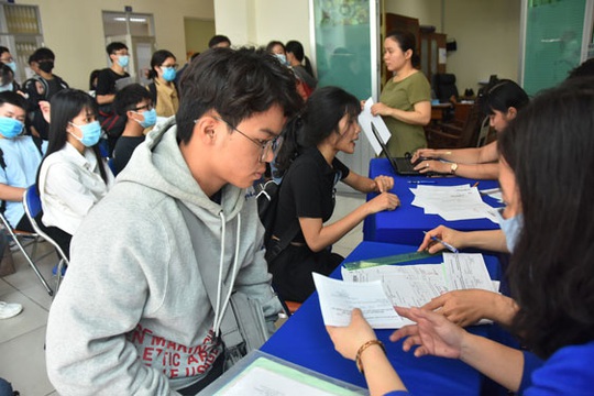 Nhiều quy định mới trong thi tốt nghiệp THPT 2021 - Ảnh 1.