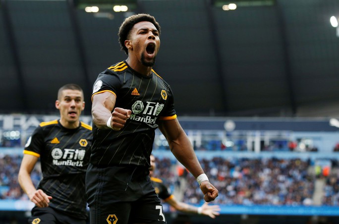 Thua sốc Wolves, Man City bị Liverpool bỏ xa đến 8 điểm - Ảnh 3. Thua sốc Wolves, Man City bị Liverpool bỏ xa đến 8 điểm - Ảnh 3.