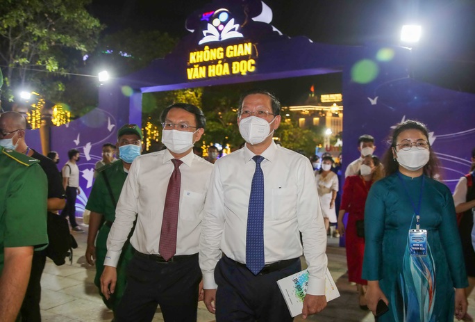 Đưa TP HCM trở lại vị trí đầu tàu! - Ảnh 1. Đưa TP HCM trở lại vị trí đầu tàu! - Ảnh 1.