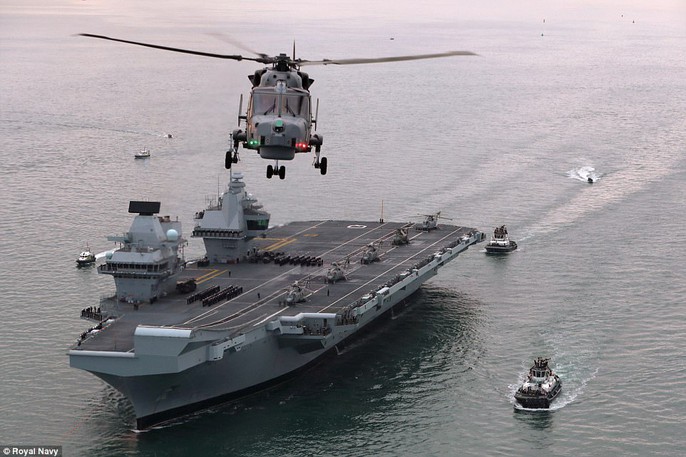 Cận cảnh chiến hạm lớn nhất của Hải quân Anh - Ảnh 4.