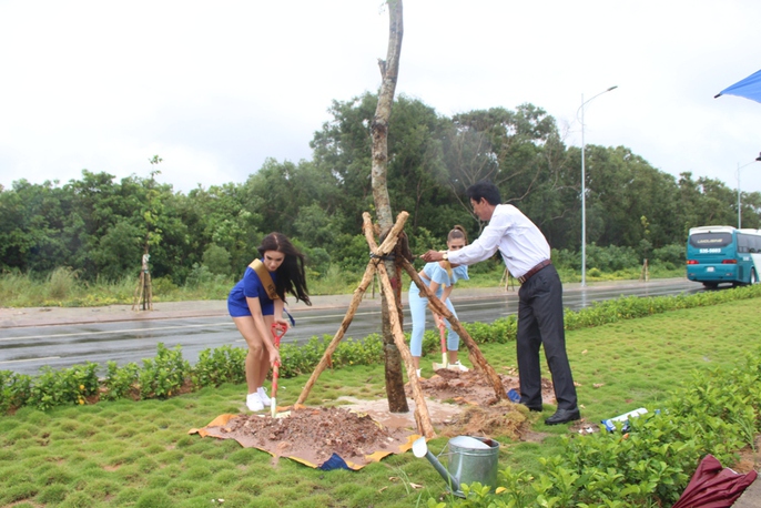 ong-pham-van-nghiep-pct-hyen-phu-quoc-tr