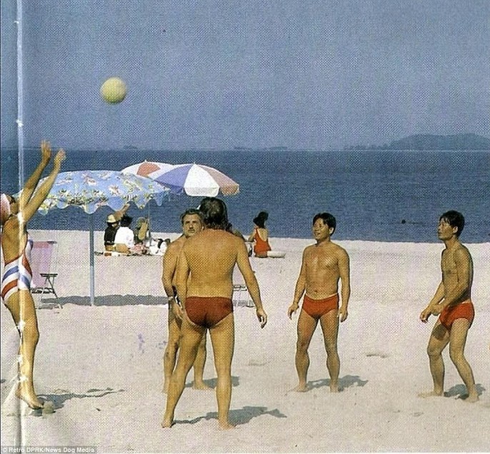 Hình ảnh hiếm hoi về Triều Tiên những năm 1970-1980 - Ảnh 2. Hình ảnh hiếm hoi về Triều Tiên những năm 1970-1980 - Ảnh 2.