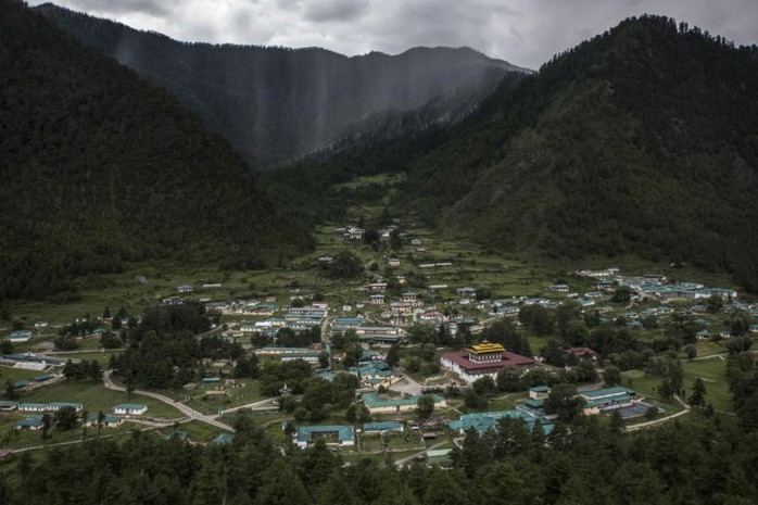 Bhutan quay lưng với Ấn Độ, ngả theo Trung Quốc? - Ảnh 1.