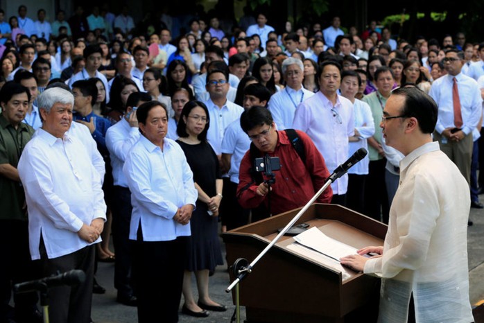 Philippines, Trung Quốc né vấn đề chiến tranh ở biển Đông - Ảnh 1.