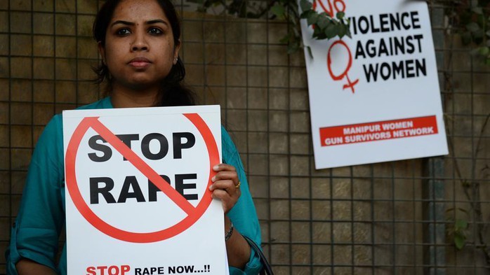 Ấn Độ: Bị cắn đứt lưỡi vì hôn bậy phụ nữ - Ảnh 1.