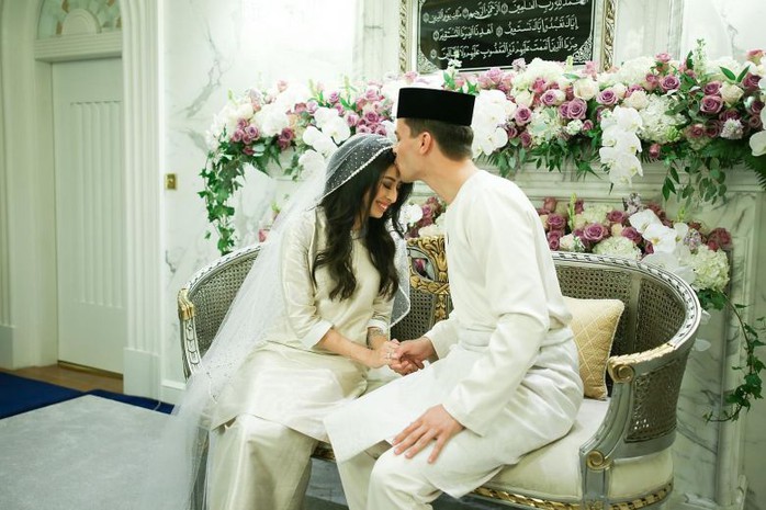 Công chúa Malaysia kết hôn với trai đẹp Hà Lan - Ảnh 1.