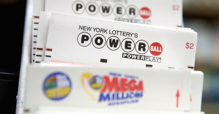 Mỹ lại sốt vì giải độc đắc Powerball tăng lên 650 triệu USD - Ảnh 1.