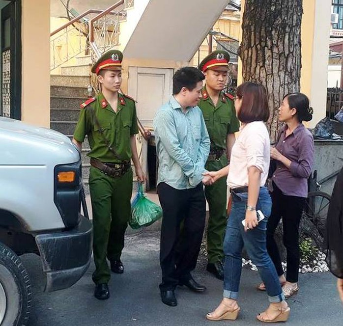 Hà Văn Thắm xin mức án cao nhất, miễn tội cho cấp dưới - Ảnh 1.