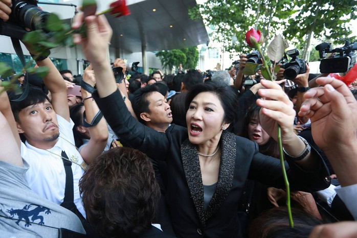 Thái Lan: Bà Yingluck đang ở Anh - Ảnh 1.