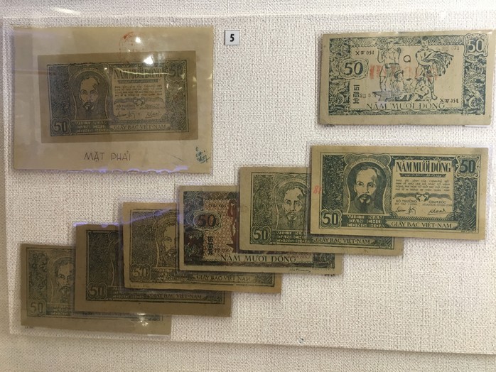 Tiền tài chính 1945-1950