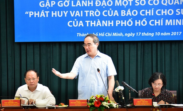 TP HCM: Đặt hàng các quận, huyện xử lý vấn đề báo chí nêu - Ảnh 1.