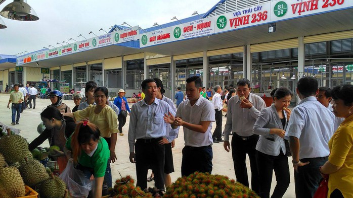 Chợ đầu mối nông sản lớn nhất Đồng Nai đi vào hoạt động - Ảnh 1.
