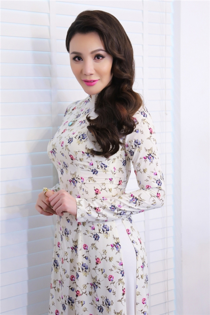 Ba lý do Hồ Quỳnh Hương bỏ ngang chương trình Bạn là ngôi sao - Ảnh 8. Ba lý do Hồ Quỳnh Hương bỏ ngang chương trình Bạn là ngôi sao - Ảnh 8.