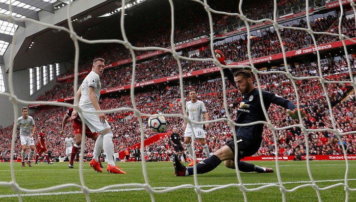 Liverpool - M.U 0-0: Mourinho lại thất hứa - Ảnh 1.