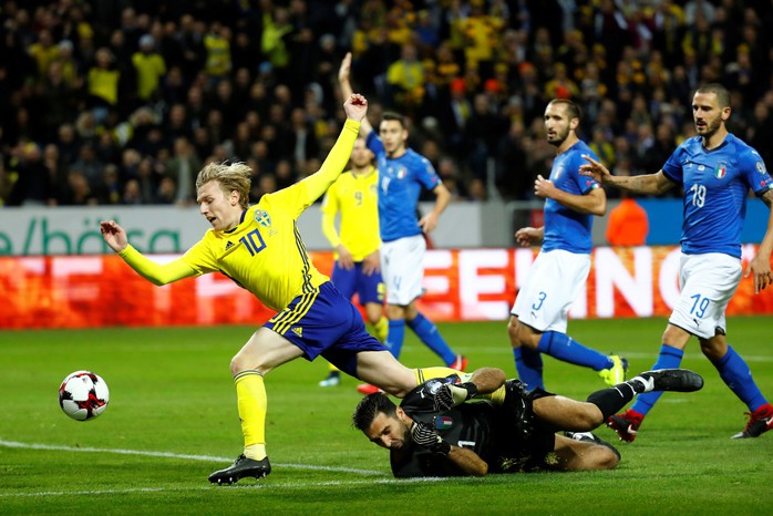 Mourinho đưa Forsberg vào tầm ngắm - Ảnh 1.