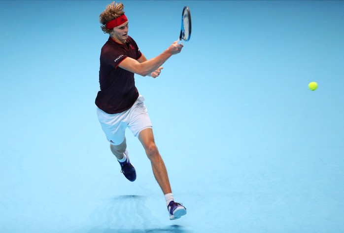 Vượt qua Zverev, Federer vào bán kết ATP Finals - Ảnh 4.