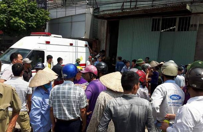 Cháy xưởng bánh kẹo ở Hà Nội, 8 người tử vong - Ảnh 4.