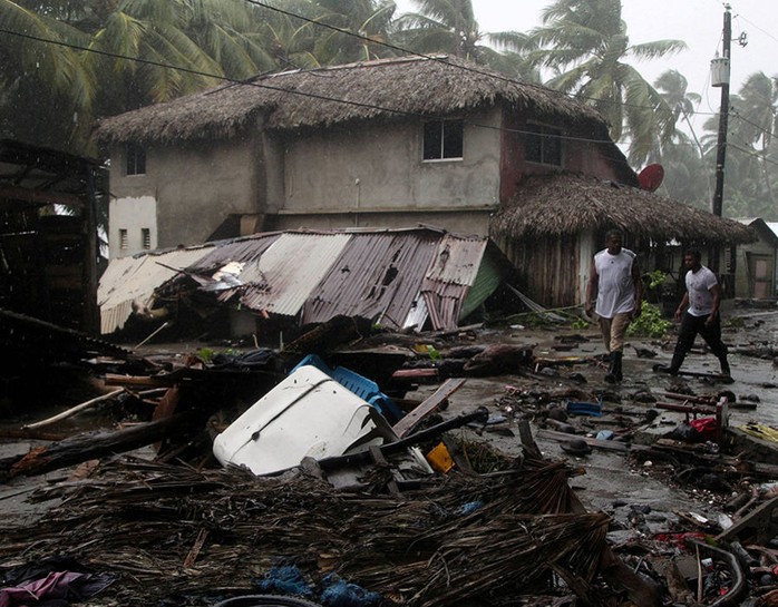 Năm cựu tổng thống Mỹ quyên góp giúp nạn nhân bão Harvey - Ảnh 3.