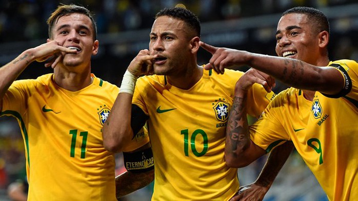 Brazil trở lại ngôi đầu bảng xếp hạng FIFA tháng 8 - Ảnh 1.