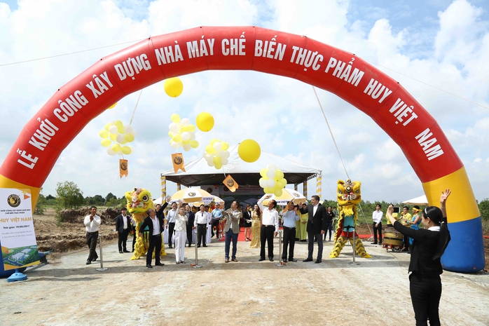 Nhà hàng Món Huế cung cấp suất ăn hàng không - Ảnh 1. Nhà hàng Món Huế cung cấp suất ăn hàng không - Ảnh 1.