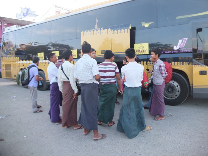 Myanmar: Đến, soi và mỉm cười nhẹ nhõm - Ảnh 3. Myanmar: Đến, soi và mỉm cười nhẹ nhõm - Ảnh 3.