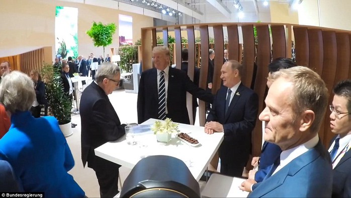Tổng thống Mỹ - Nga lần đầu gặp nhau - Ảnh 4.