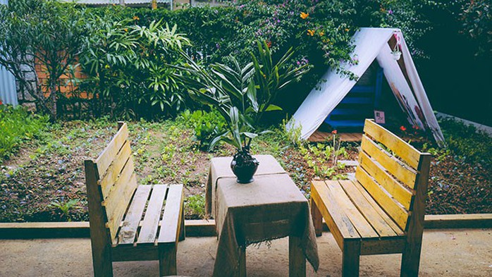 Những ngôi nhà đẹp như cổ tích giữa sương mù Đà Lạt - Ảnh 3.