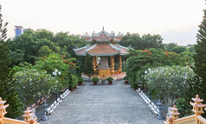 Đại Tòng Lâm, ngôi chùa có nhiều tượng phật nhất Việt Nam - Ảnh 3. Đại Tòng Lâm, ngôi chùa có nhiều tượng phật nhất Việt Nam - Ảnh 3.