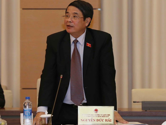 Chủ nhiệm Ủy ban Tài chính Ngân sách của QH Nguyễn Đức Hải chỉ rõ tình trạng thất thoát trong quản lý, sử dụng vốn đầu tư xây dựng cơ bản tại cuộc họp chiều 19-4 Ảnh: TTXVN