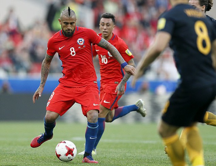 Vidal khiêu khích Ronaldo trước đại chiến Chile - Bồ Đào Nha - Ảnh 1.