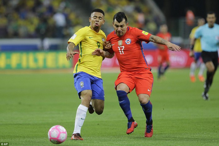 Sanchez và đồng đội đắng lòng nhìn Peru lấy suất play-off World Cup - Ảnh 5.