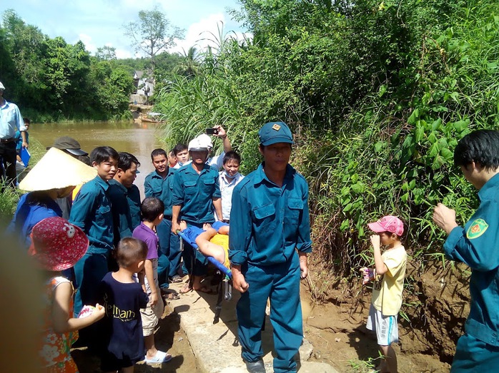 Diễn tập đối phó với thủy điện... xả lũ - Ảnh 4.