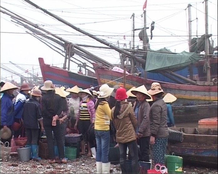 Vọng phu của biển - Ảnh 1.