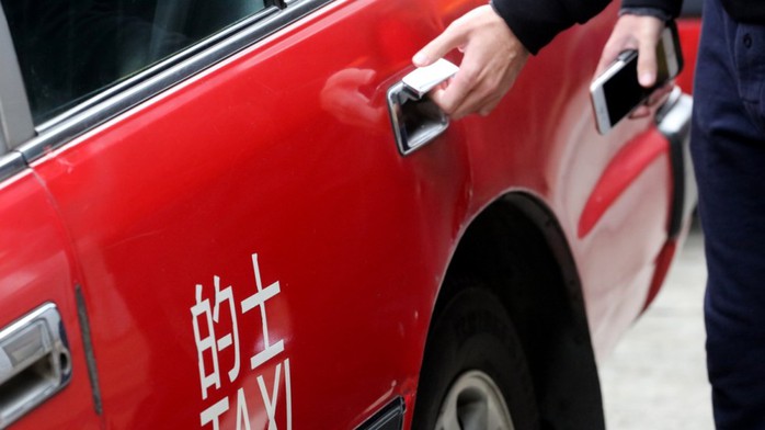 Taxi bóng đêm tái xuất ở Hồng Kông? - Ảnh 1.