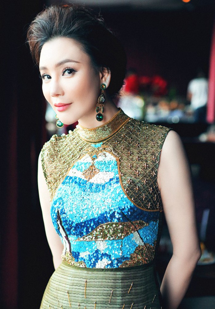 Ba lý do Hồ Quỳnh Hương bỏ ngang chương trình Bạn là ngôi sao - Ảnh 5. Ba lý do Hồ Quỳnh Hương bỏ ngang chương trình Bạn là ngôi sao - Ảnh 5.