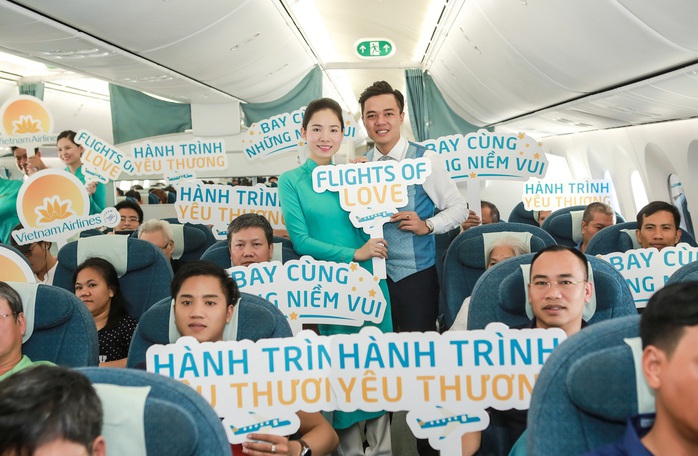 Trung thu ấm áp trên những chuyến bay của Vietnam Airlines - Ảnh 8.