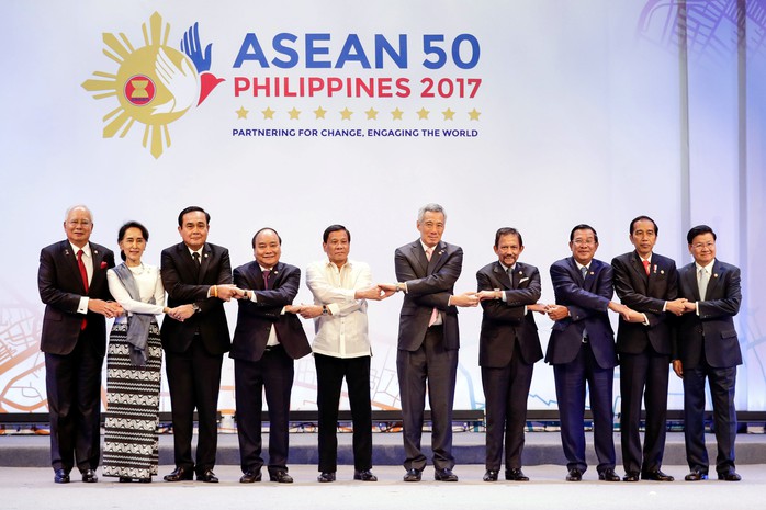 
Các nhà lãnh đạo ASEAN tại hội nghị cấp cao hôm 29-4. Ảnh: Reuters
