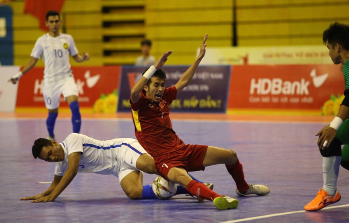 Thua sốc futsal Malaysia, Việt Nam dừng bước tại bán kết - Ảnh 5.