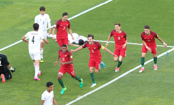 U20 Bồ Đào Nha ngược dòng vào vòng 1/8 - Ảnh 3.