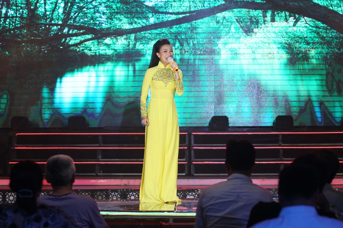 Đàm Vĩnh Hưng, Minh Hằng, Ngô Kiến Huy đốt cháy live show 9 Mai Vàng kết nối - Ảnh 20.