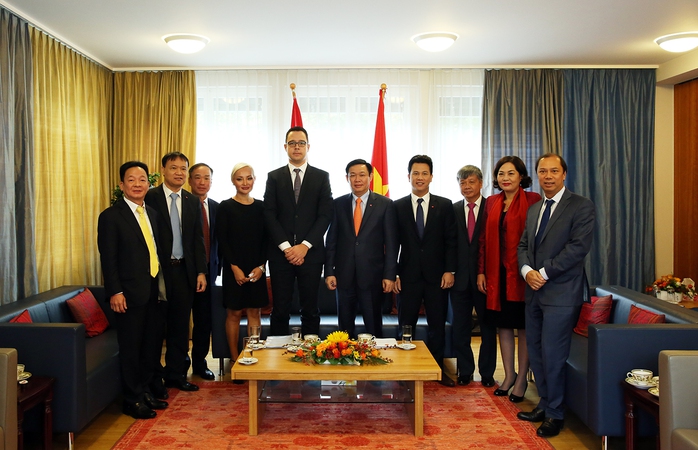 Phó Thủ tướng Vương Đình Huệ gặp nhiều tập đoàn Thụy Sỹ - Ảnh 3.