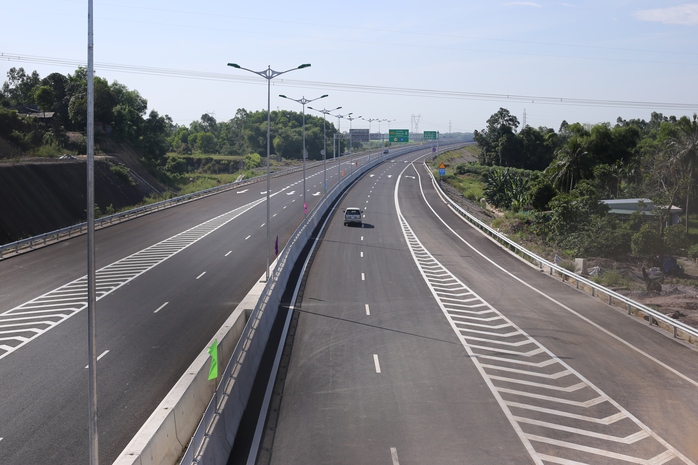 Thông xe đường cao tốc từ Đà Nẵng đến Quảng Nam - Ảnh 1.