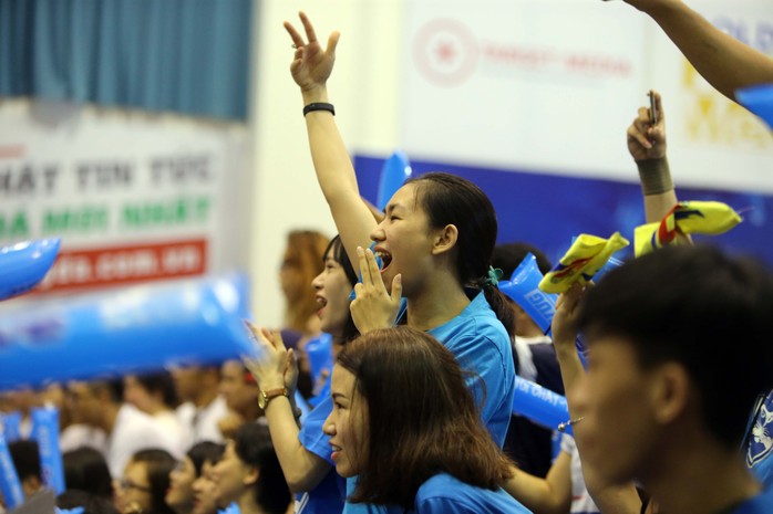 ĐH Tôn Đức Thắng vô địch Dance Battle, Bách Khoa đăng quang futsal - Ảnh 4.